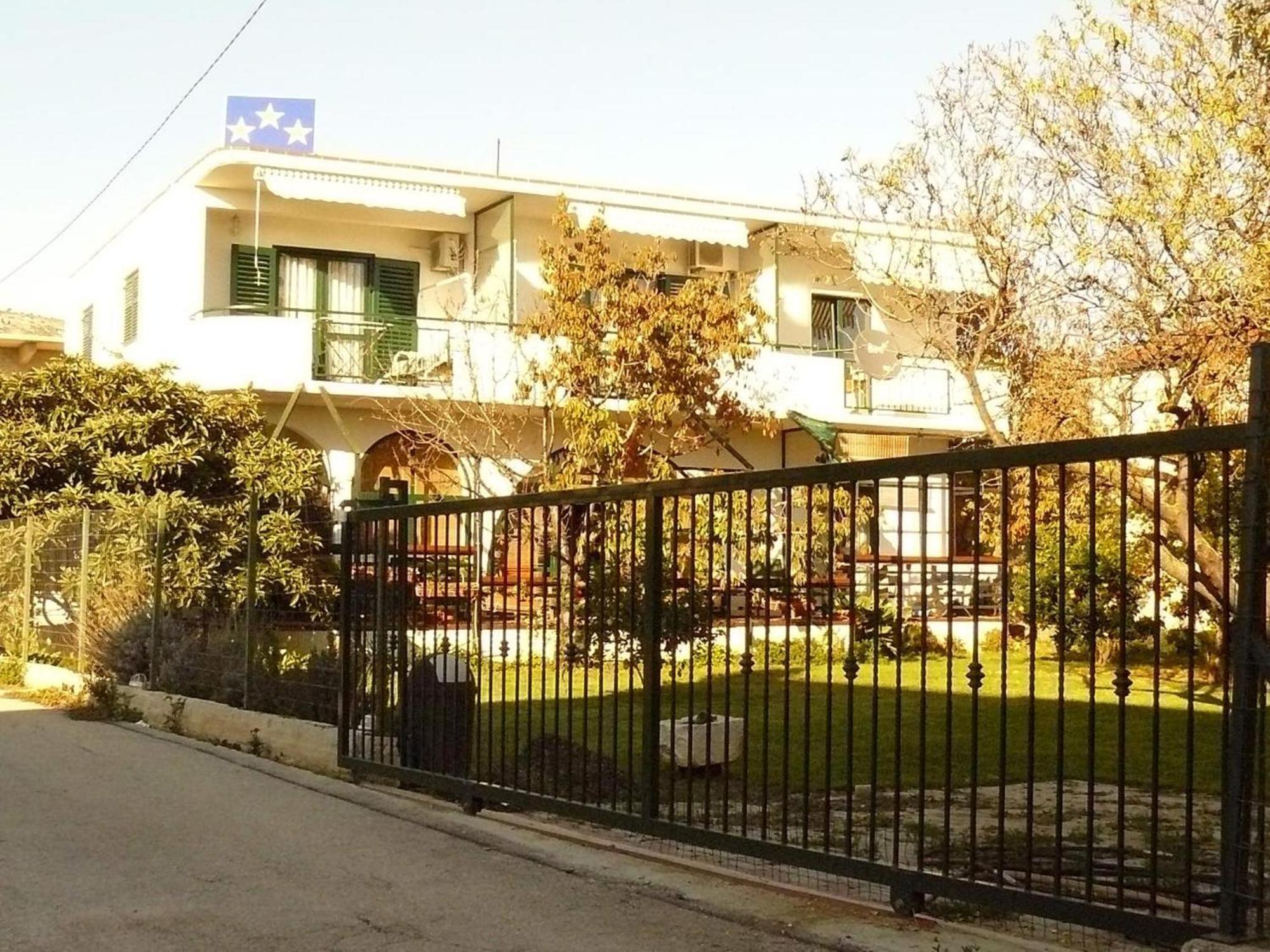 Trogirsunset Apartments Bagian luar foto